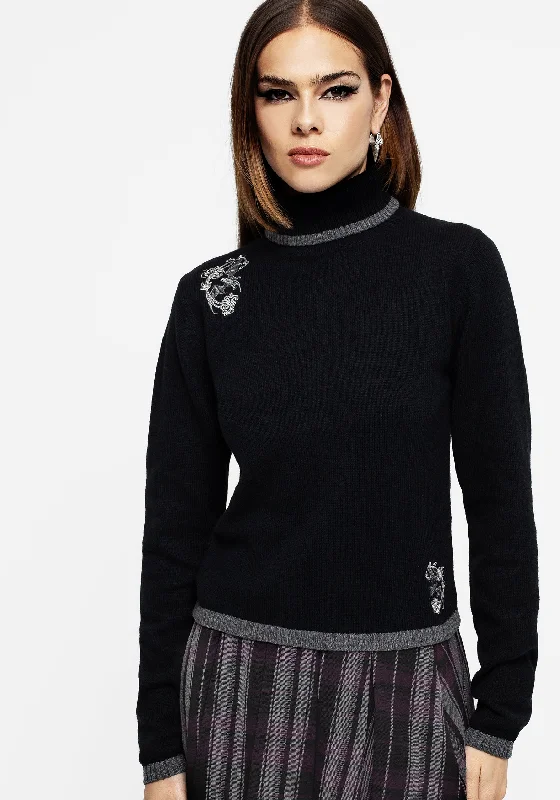 Vampyrum Bat Embroidered Knit Jumper Elegant Women’s Pullover